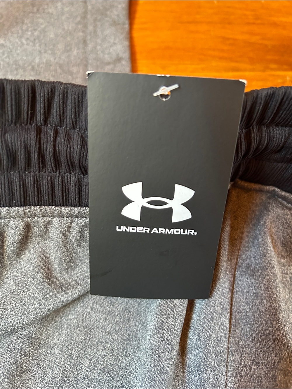 Under Armour Gray & Black Athletic Joggers - Picture 10 of 11
